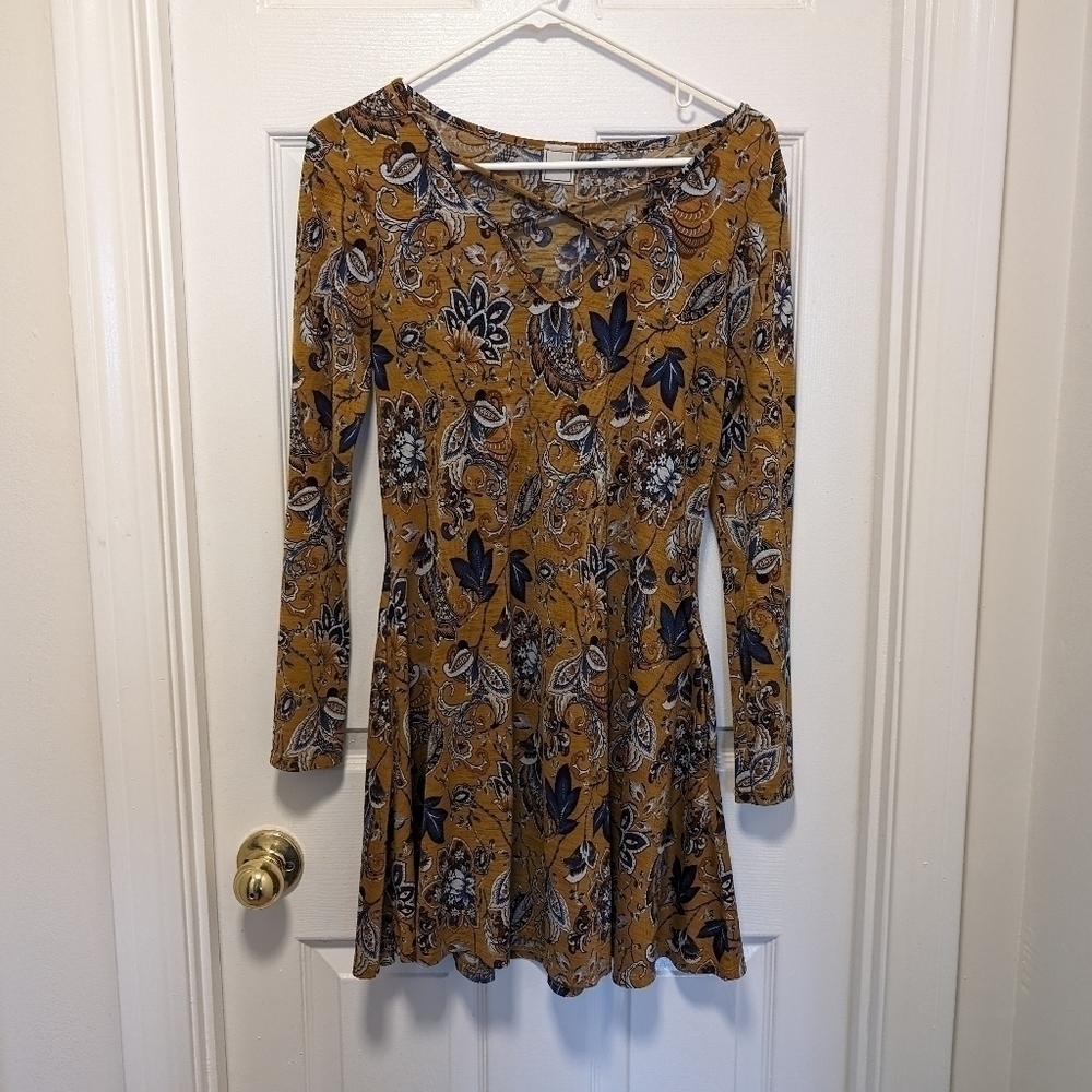 Long-Sleeved Mustard Yellow Dress Paisley Print | Size Small